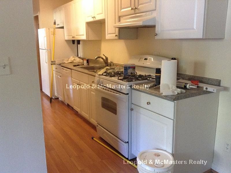 2nd image of 80 Litchfield St APT 11