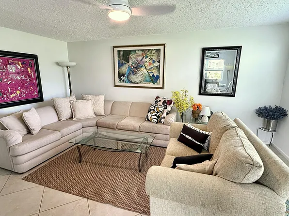 316 Markham Cres, Deerfield Beach, FL 33442