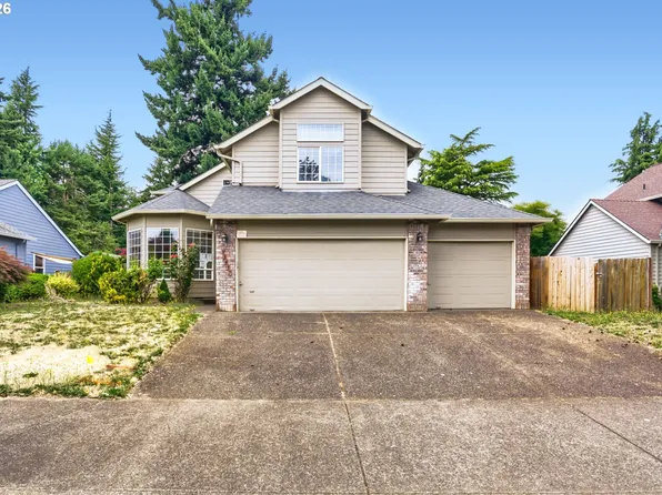 13417 Squire Dr, Oregon City, OR 97045