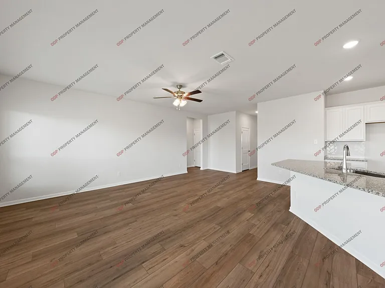 2005 Zabcikville Dr — Photo 14