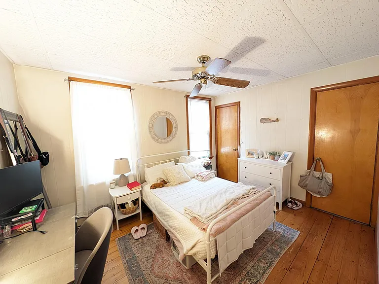 513 E 3rd St #513 — Photo 11