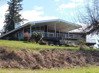 733 Holcomb Rd, Kelso, WA 98626