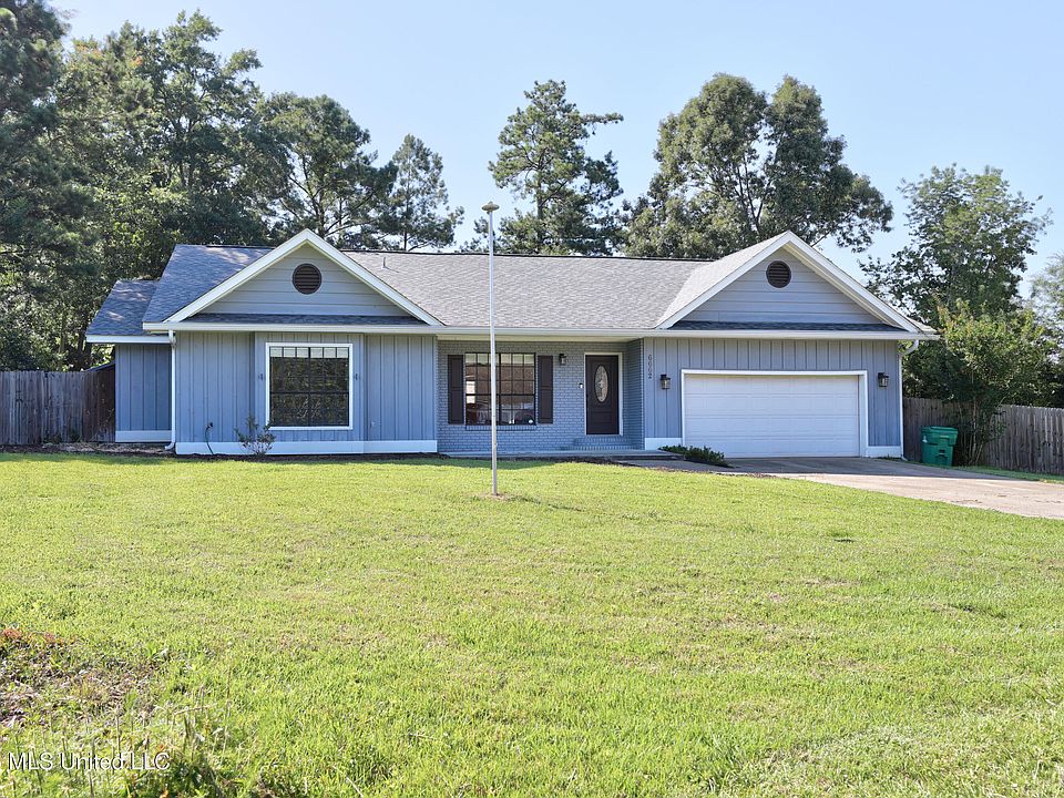 1st image of 6662 Ahekolo Cir