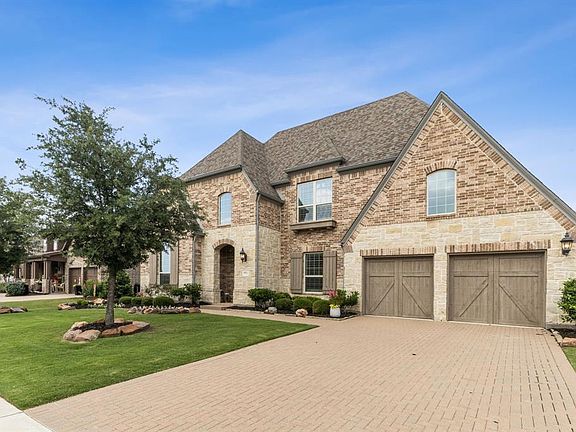 2nd image of 2706 Corral Dr