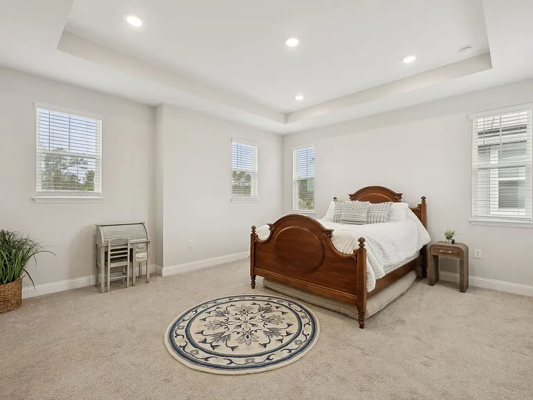 141 Redbud Ln — Photo 12