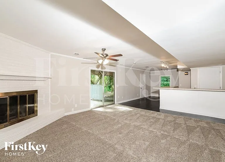 4609 Oakcliffe Rd — Photo 8