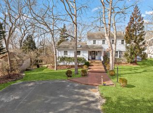 128 Windward Rd, East Hampton, NY 11937