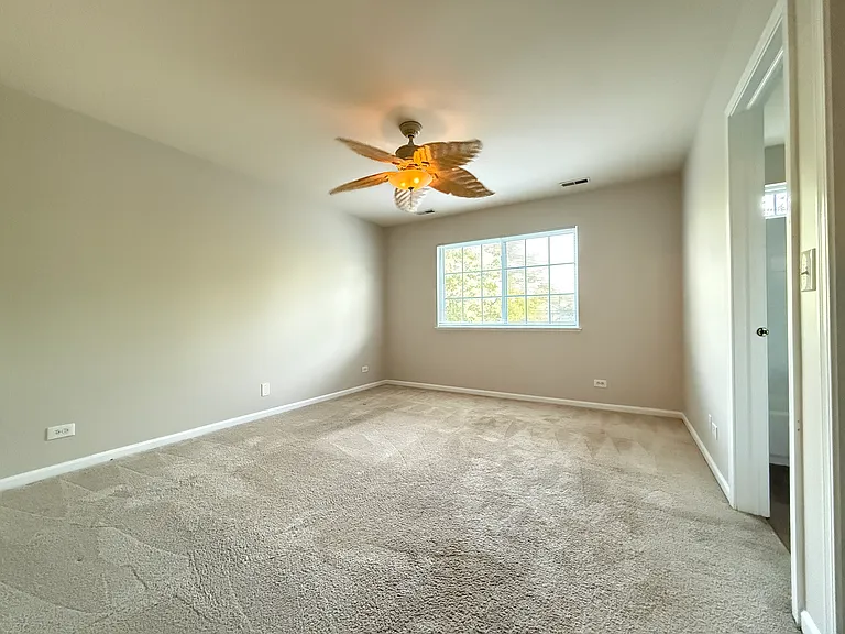 3631 Roanoke Ave — Photo 14