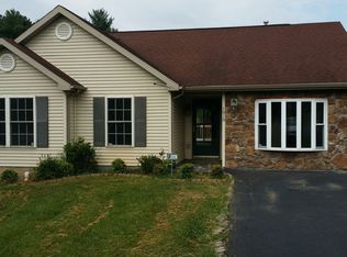 1010 Mountain Rd NW, Roanoke, VA 24017