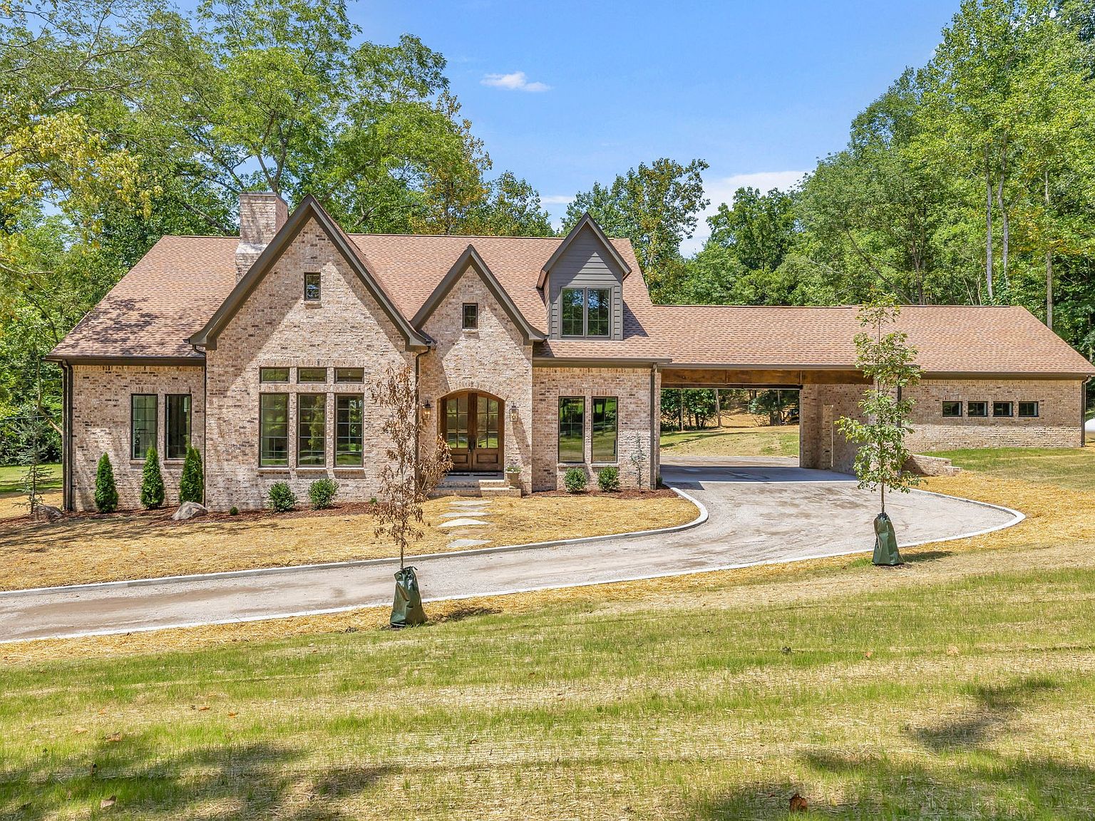 8018 Charlotte Pike, Nashville, TN 37221 MLS 2535301 Zillow