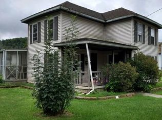 136 Railroad St, Westfield, PA 16950
