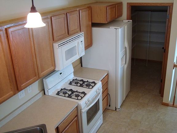 Spacious Kitchen