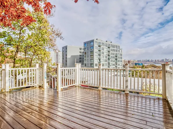 9017 Riverside Place image 20 of 26