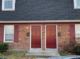 300 New Castle Dr APT 6, Colonial Heights, VA 23834