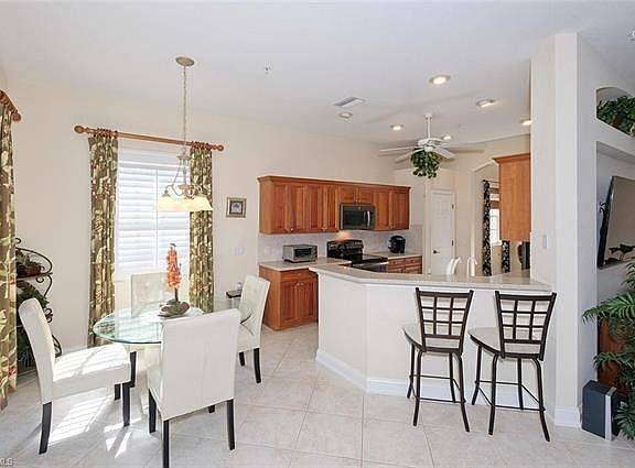 5th image of 10095 Valiant Ct APT 202