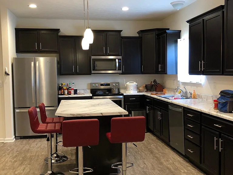 4051 Stubbington Ln — Photo 6