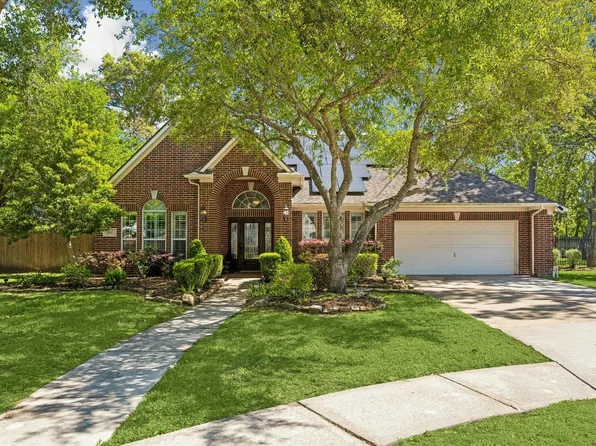803 Woodcrest Dr, Friendswood, TX 77546