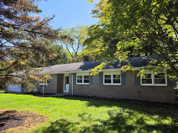 17 Nanuwitt Lane, Salisbury Mills, NY 12577