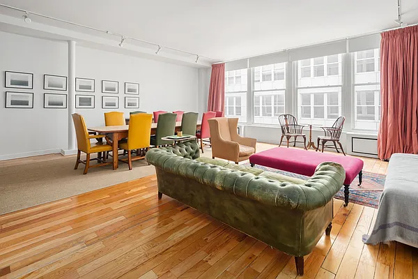 Sold by Stribling | media 14