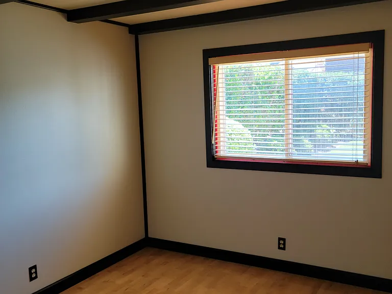 855 Loganberry Ct — Photo 8