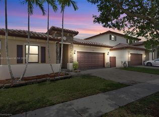 2732 NE 2nd Dr, Homestead, FL 33033