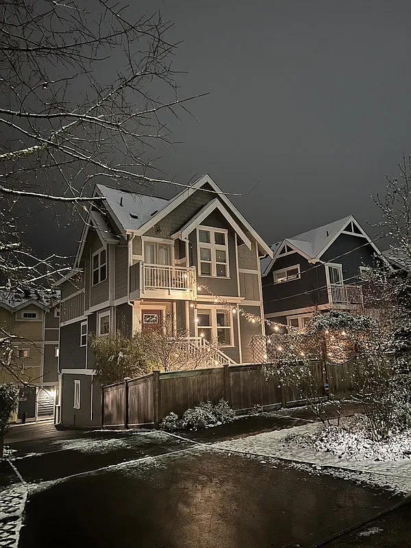 3 bed, 3.5 bath, 1820 sqft, $4,600 — Photo 3