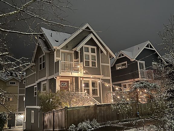 3rd image of 1822 27th Ave