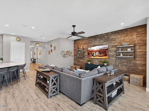 5th image of 21237 W MINNEZONA Avenue