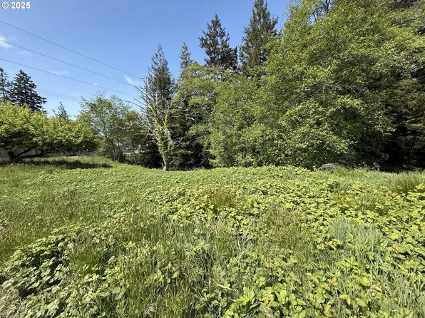 6803 Magnolia Ct Lot 2, Brookings, OR 97415