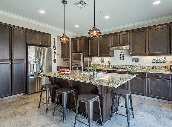 5th image of 2892 Westport Cir