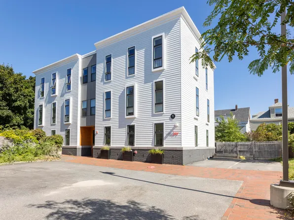 1 Joy Place #3C, Portland, ME 04102