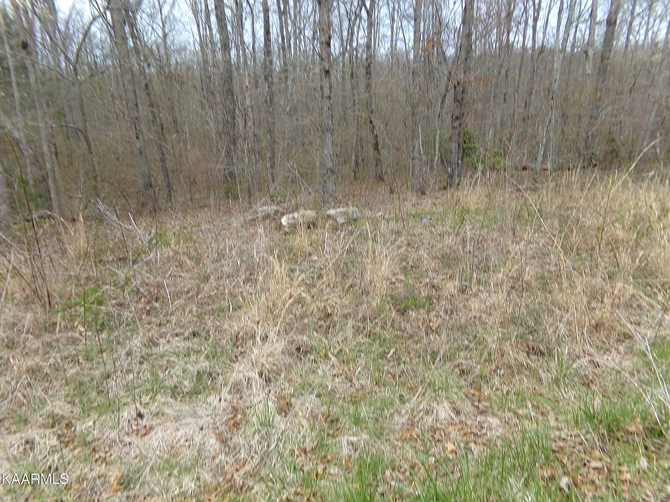 1st image of 1015 Hileah Dr