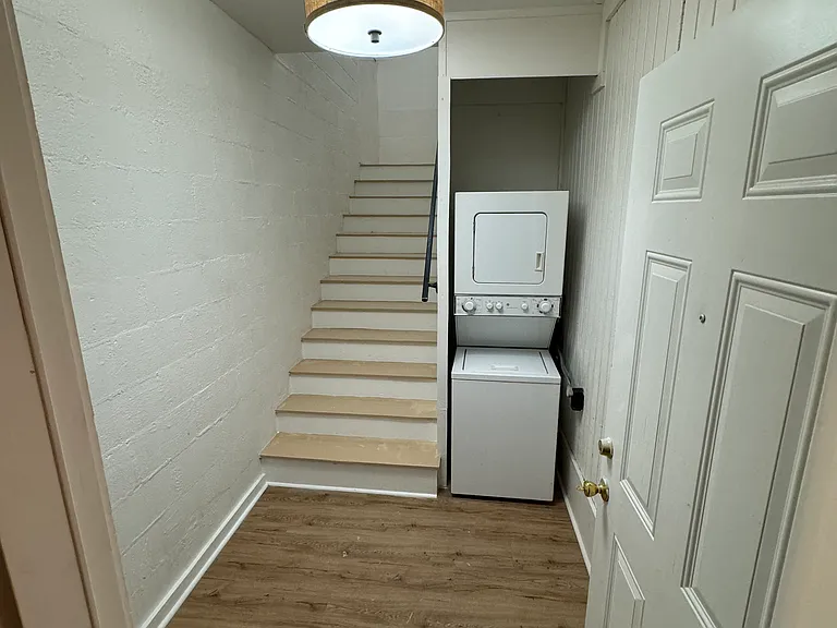 109 Odell St — Photo 9