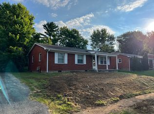802 Nancy St, Versailles, KY 40383