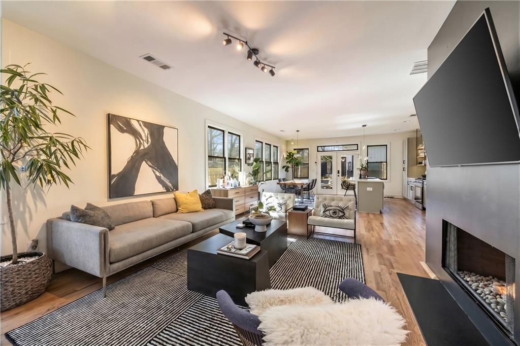 593 Formwalt St SW, Atlanta, GA - View 3