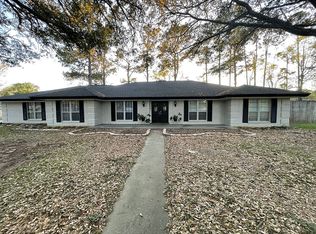 1605 Lindenwood Dr, Orange, TX 77630