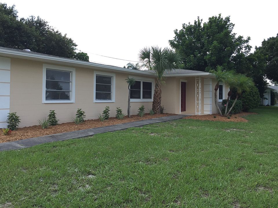 1st image of 2907 Norwich Dr W