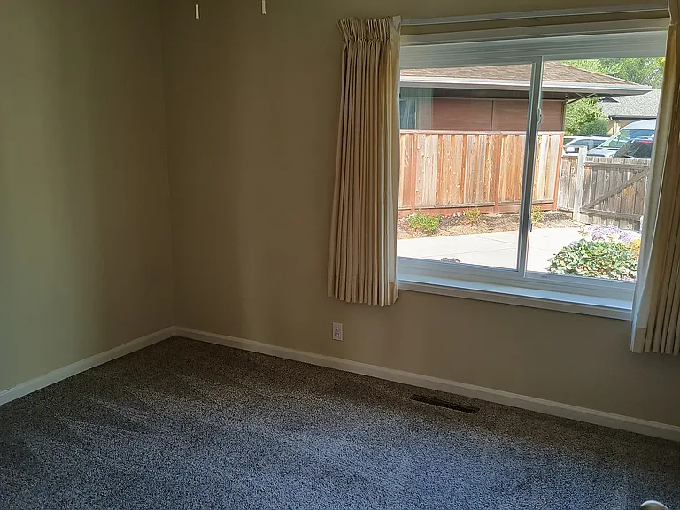 1234 Belknap Ct — Photo 25