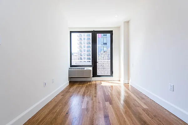 Rented by Nooklyn NYC LLC | media 20
