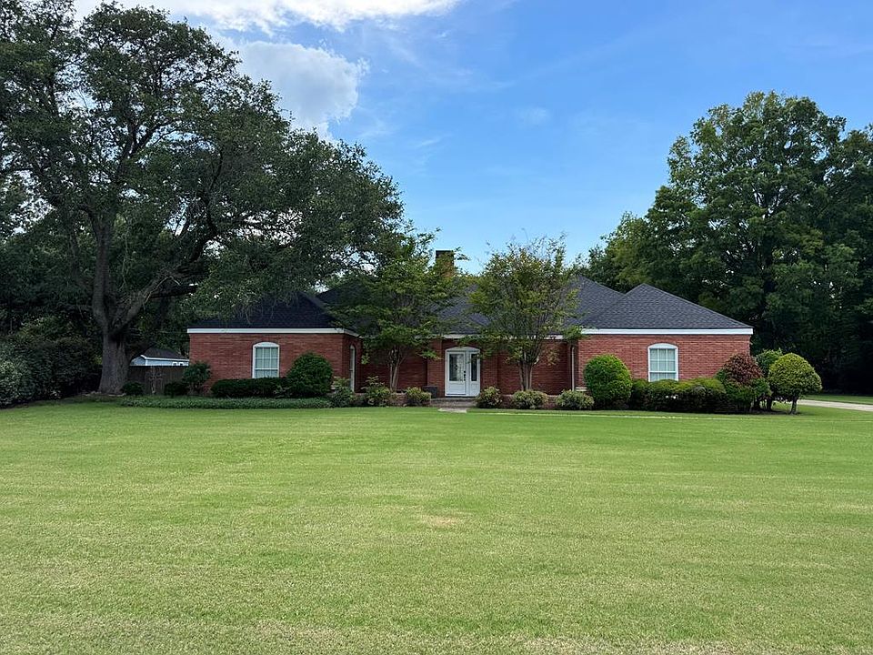 1st image of 110 Bayou Rd