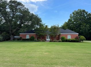 110 Bayou Rd, Greenville, MS 38748