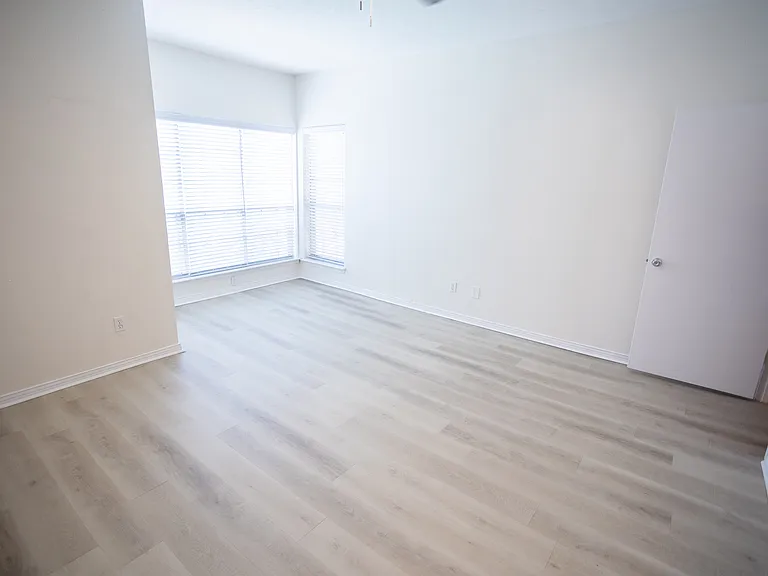 4403 Bellaire Dr S #222 — Photo 15