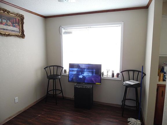5th image of 1326 Ponderosa Dr