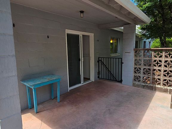 3rd image of 435 1/2 Zion St