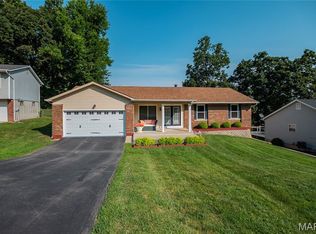 2117 Del Rio Dr, Arnold, MO 63010