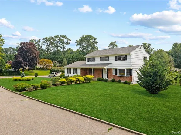 12 George Court, Miller Place, NY 11764