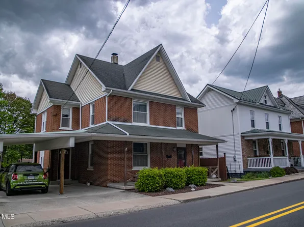 716 S Main St, Roaring Spring, PA 16673