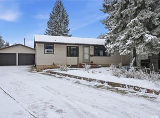 1634 Bader CRESCENT, Saskatoon, SK S7M 3V3