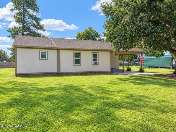 152 Grand Ave, Lake Arthur, LA 70549