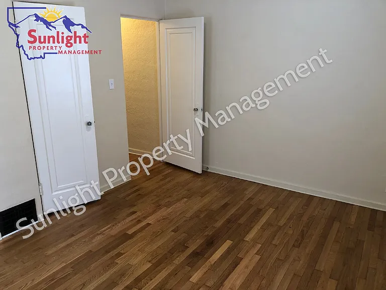 703 Yellowstone Ave — Photo 4